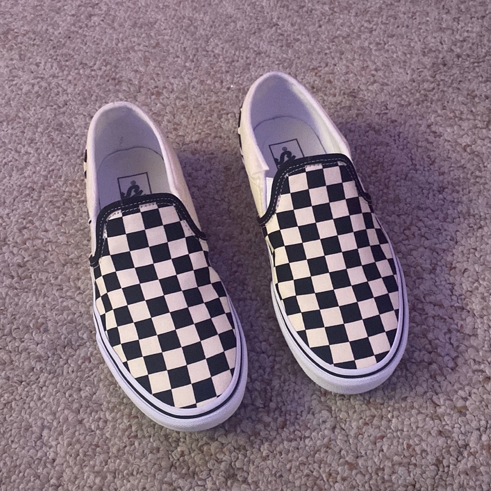 Slip on Vans, checkered, size 7.5